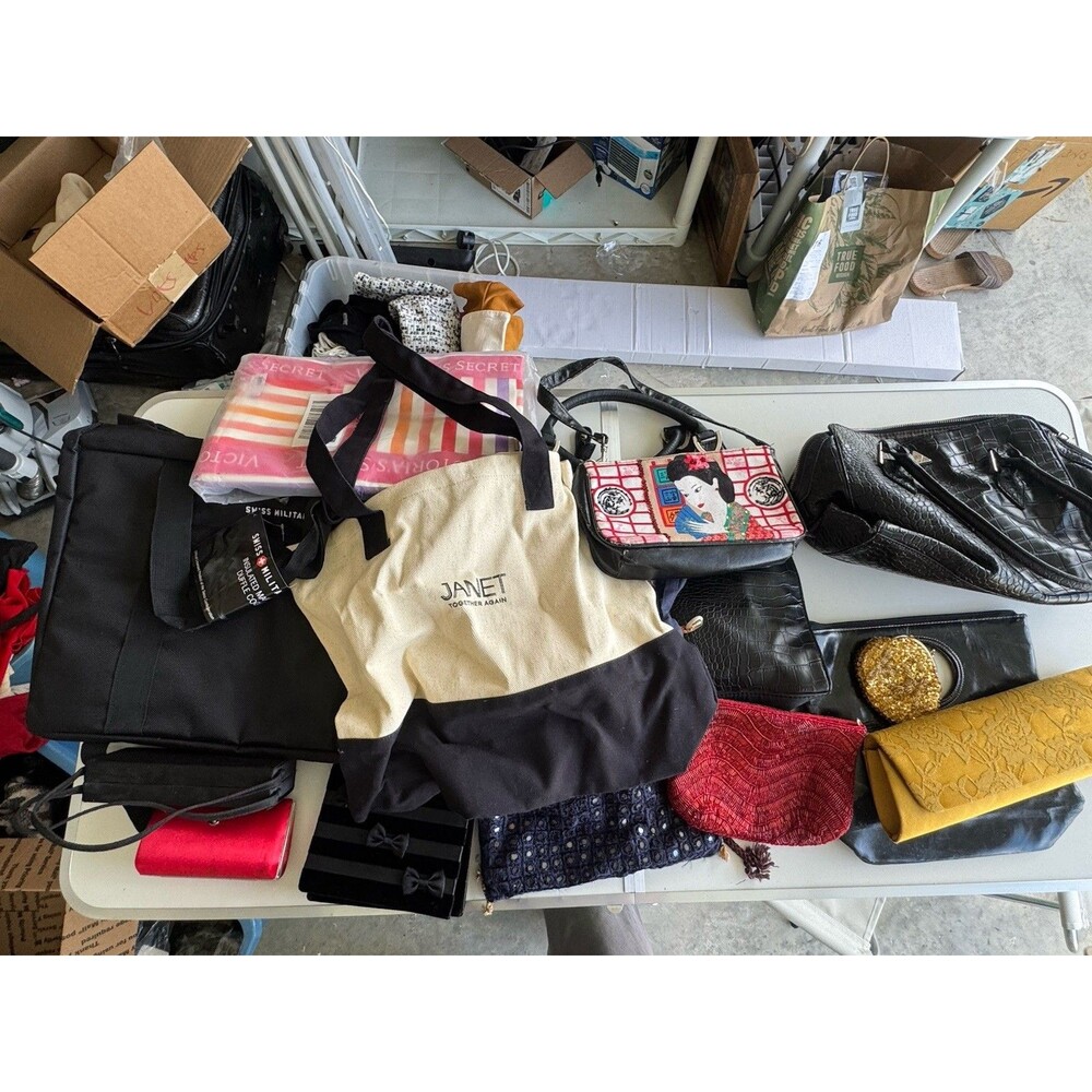 Lot of 12 Purses Handbags Clutches Wallets Tote Bag Purse Crossbody Clutch Hobo